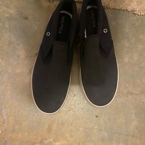 Nautica, boys size 5m slip on sneaker shoe
